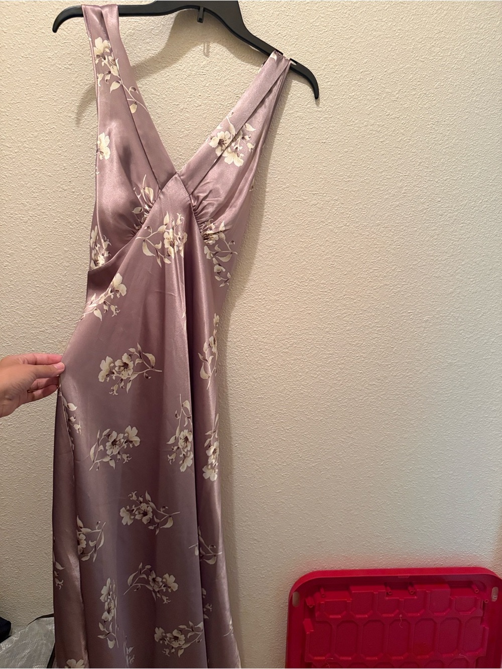 Jones New York Dusty Lavender Satin Floral Maxi Dress